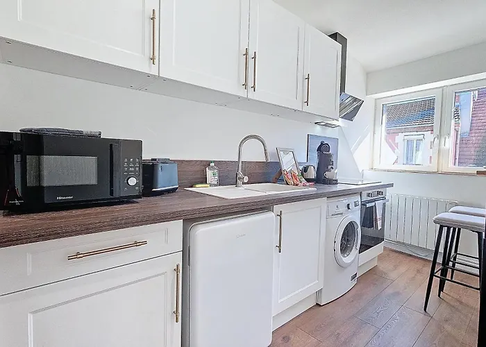 L'eiffel Entre Centre-ville Et Parc Expo, Avec Services Premium By Primo C0nciergerie Moulins (Allier)